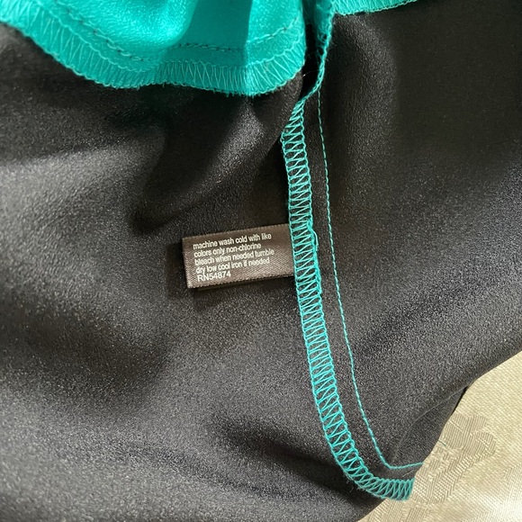 The Limited turquoise blouse size S - Picture 3 of 3